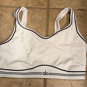 Alo Airbrush Heart Throb Bra- Large- EUC NO PADS